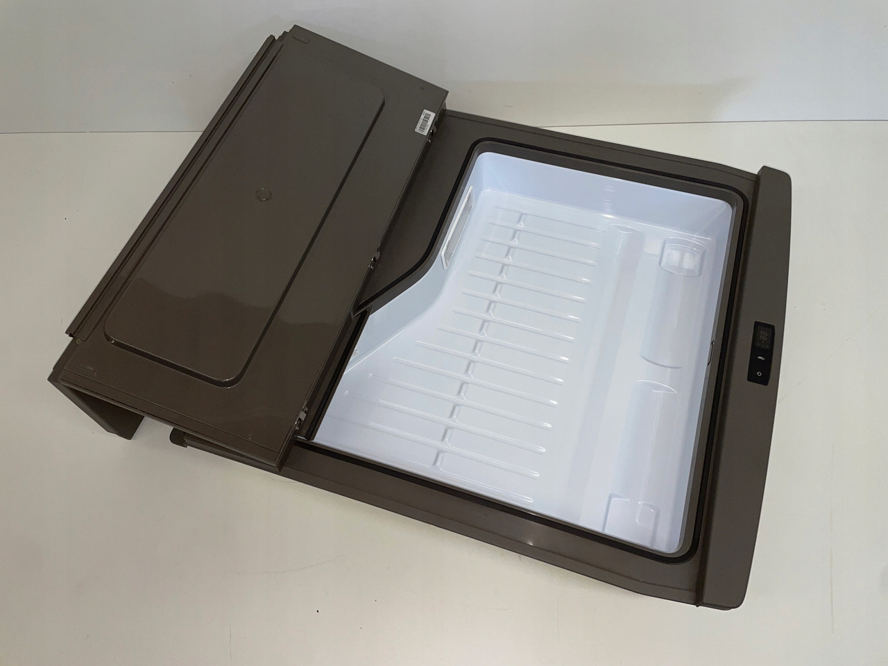 LODÓWKA CHŁODZIARKA SCANIA P G NGS 2770774 - Кабина и интериор за Камион: снимка 3 LODÓWKA CHŁODZIARKA SCANIA P G NGS 2770774 - Кабина и интериор за Камион: снимка 3