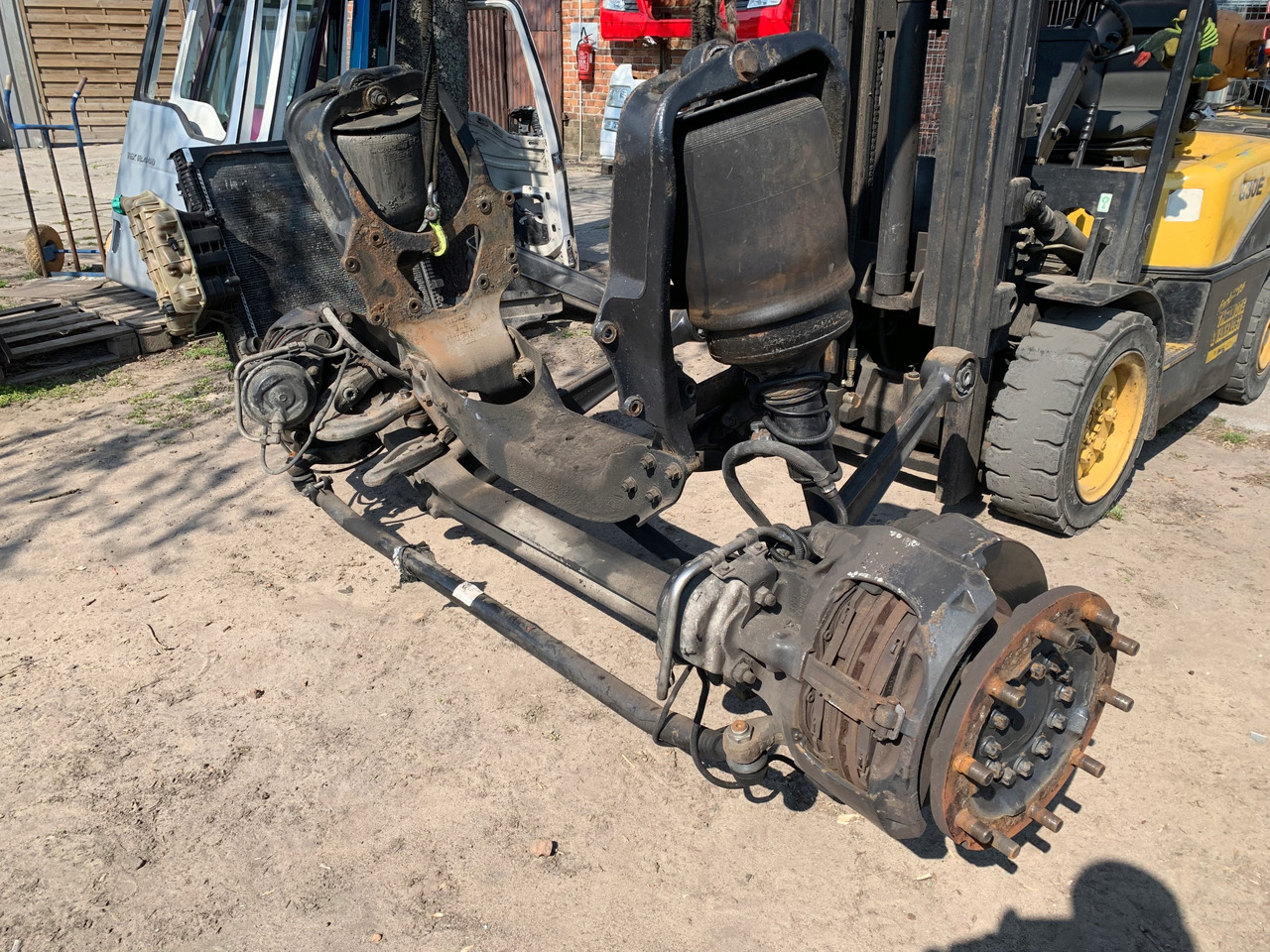 PRZEDNIA OŚ MAN TGX TGS TGA LOWDECK LOW DECK KMPL - Предна ос за Камион: снимка 5 PRZEDNIA OŚ MAN TGX TGS TGA LOWDECK LOW DECK KMPL - Предна ос за Камион: снимка 5