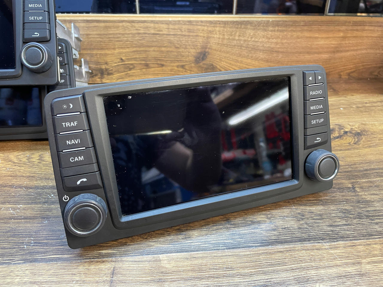 RADIO NAWIGACJA MAN TGS TGX EURO 6 81281006031 - Навигационна система за Камион: снимка 2 RADIO NAWIGACJA MAN TGS TGX EURO 6 81281006031 - Навигационна система за Камион: снимка 2