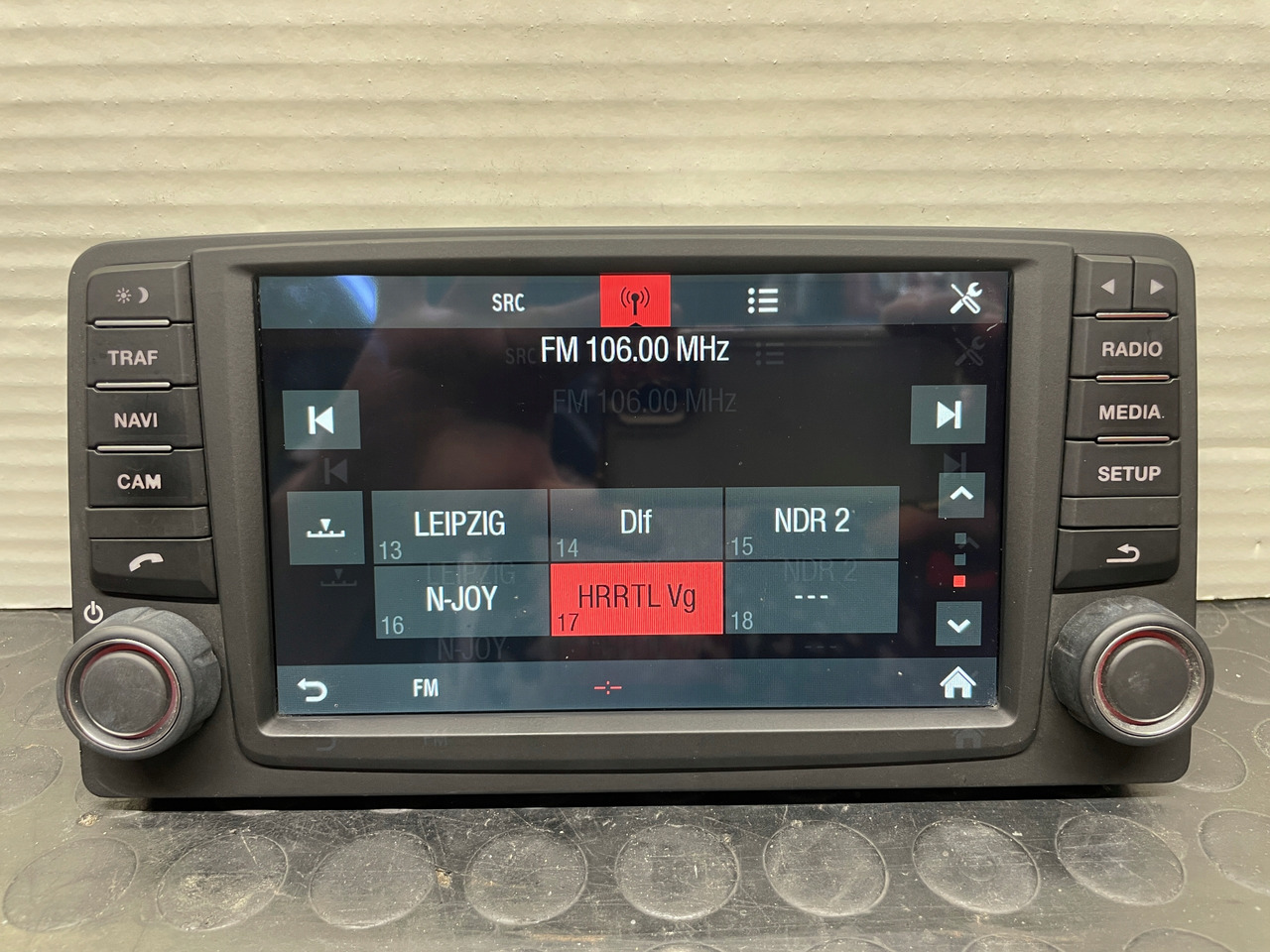 RADIO NAWIGACJA MAN TGS TGX EURO 6 81281006050 - Навигационна система за Камион: снимка 5 RADIO NAWIGACJA MAN TGS TGX EURO 6 81281006050 - Навигационна система за Камион: снимка 5