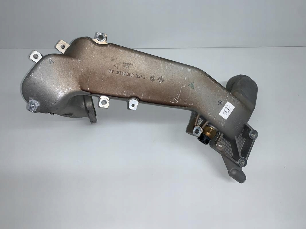 RURA KOLEKTOR PŁYNU MAN TGX TGS EURO 6 - Двигател и части за Камион: снимка 2 RURA KOLEKTOR PŁYNU MAN TGX TGS EURO 6 - Двигател и части за Камион: снимка 2