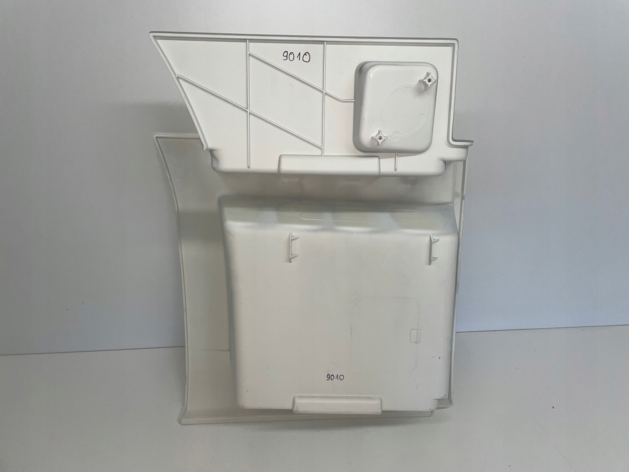 STOPIEŃ STOPNICA MAN TGX 3 TG3 - Cтъпало за Камион: снимка 3 STOPIEŃ STOPNICA MAN TGX 3 TG3 - Cтъпало за Камион: снимка 3