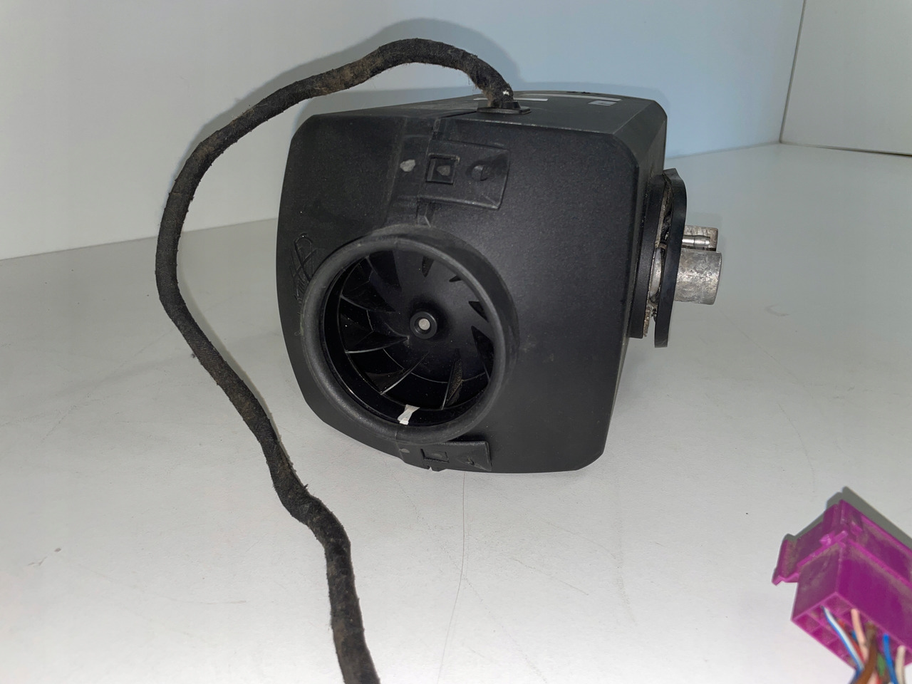 WEBASTO MAN TGX TGS D4S 81619006410 EBERSPACHER - Блок за управление за Камион: снимка 2 WEBASTO MAN TGX TGS D4S 81619006410 EBERSPACHER - Блок за управление за Камион: снимка 2