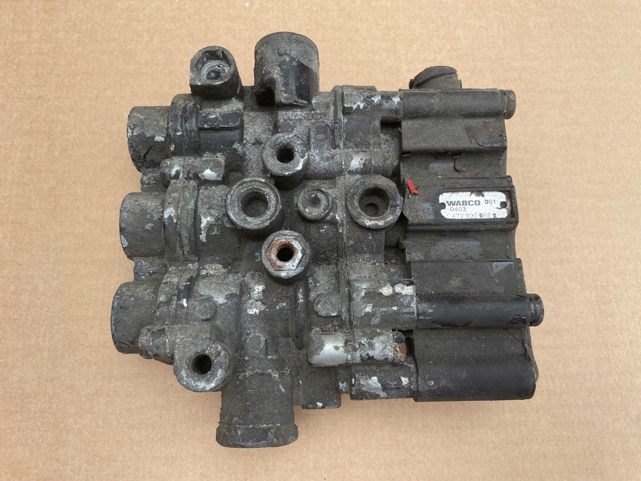 ZAWÓR PODUSZEK ECAS MAN TGA TGX TGS 4729000570 - Въздушно окачване за Камион: снимка 3 ZAWÓR PODUSZEK ECAS MAN TGA TGX TGS 4729000570 - Въздушно окачване за Камион: снимка 3