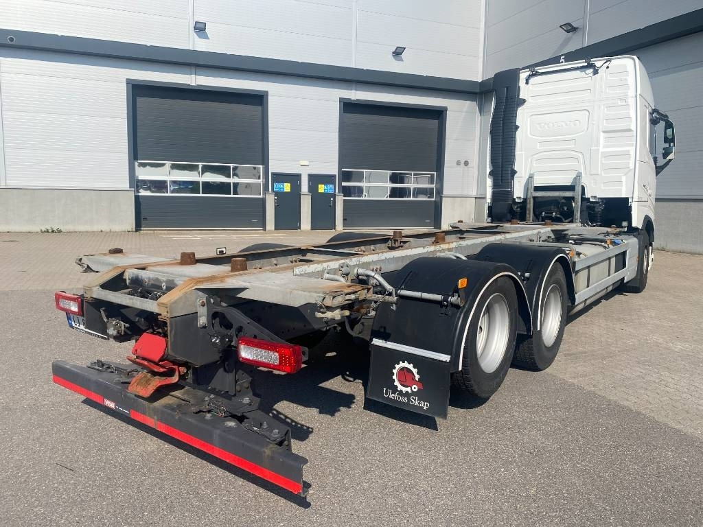 Volvo FH 540 - Контейнеровоз/ Сменна каросерия камион: снимка 3 Volvo FH 540 - Контейнеровоз/ Сменна каросерия камион: снимка 3