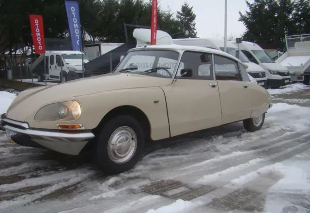Citroën DS - Седан: снимка 2 Citroën DS - Седан: снимка 2