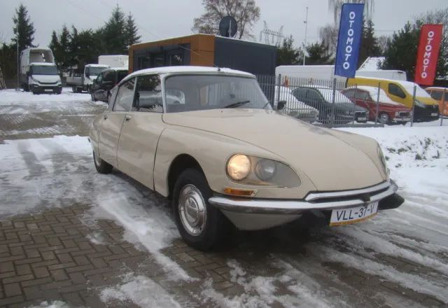 Citroën DS - Седан: снимка 4 Citroën DS - Седан: снимка 4