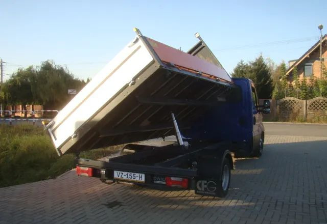 Iveco DAILY 100%PRZEBIEG-POTWIERDZONY - Бус самосвал: снимка 4 Iveco DAILY 100%PRZEBIEG-POTWIERDZONY - Бус самосвал: снимка 4