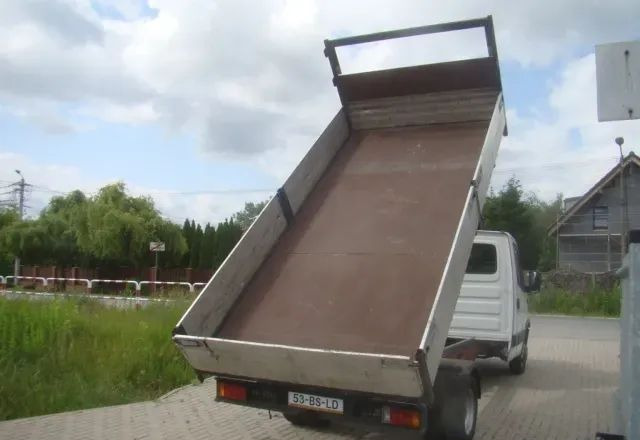 Iveco DAILY 40 C 12 WYWROTKA 3.5T 4.20M KLIMA - Бус самосвал: снимка 3 Iveco DAILY 40 C 12 WYWROTKA 3.5T 4.20M KLIMA - Бус самосвал: снимка 3