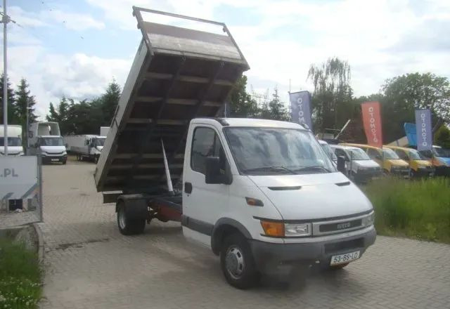 Iveco DAILY 40 C 12 WYWROTKA 3.5T 4.20M KLIMA - Бус самосвал: снимка 2 Iveco DAILY 40 C 12 WYWROTKA 3.5T 4.20M KLIMA - Бус самосвал: снимка 2