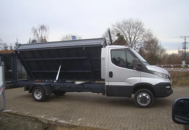 Iveco DAILY 50 C 17  3-STRONNA WYWROTKA 4.80M 3.5T - Бус самосвал: снимка 5 Iveco DAILY 50 C 17  3-STRONNA WYWROTKA 4.80M 3.5T - Бус самосвал: снимка 5