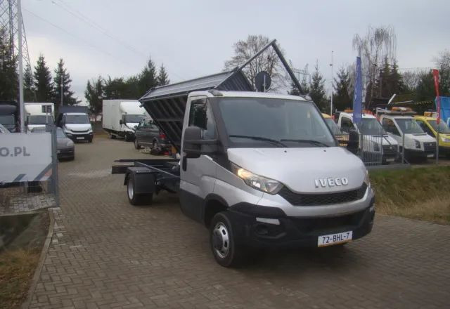 Iveco DAILY 50 C 17  3-STRONNA WYWROTKA 4.80M 3.5T - Бус самосвал: снимка 4 Iveco DAILY 50 C 17  3-STRONNA WYWROTKA 4.80M 3.5T - Бус самосвал: снимка 4