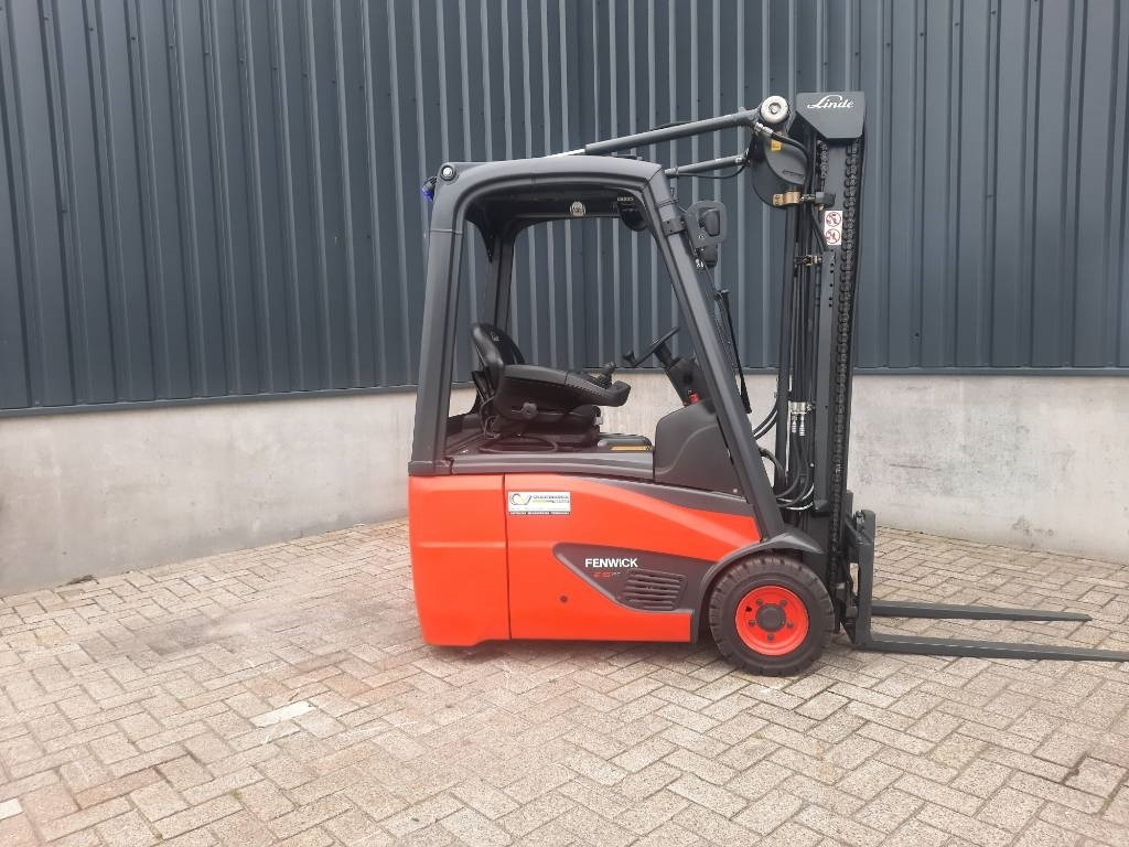 Linde E15-02 - Електрокар: снимка 3 Linde E15-02 - Електрокар: снимка 3