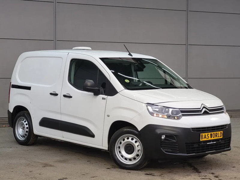 Citroën Berlingo L1 - Малък ван: снимка 4 Citroën Berlingo L1 - Малък ван: снимка 4