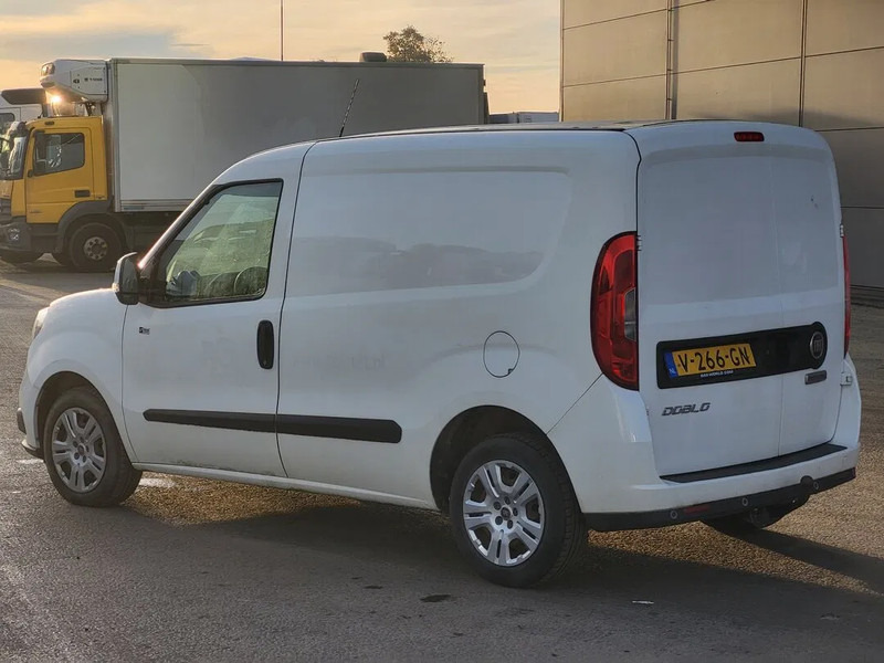Fiat Doblò - Малък ван: снимка 2 Fiat Doblò - Малък ван: снимка 2