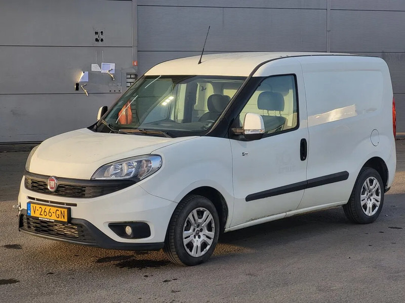 Fiat Doblò - Малък ван: снимка 1 Fiat Doblò - Малък ван: снимка 1