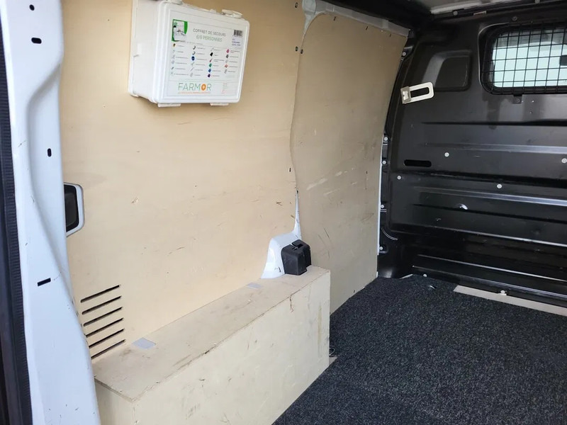 Peugeot e-Expert e-Expert L1H1 - Малък ван: снимка 4 Peugeot e-Expert e-Expert L1H1 - Малък ван: снимка 4