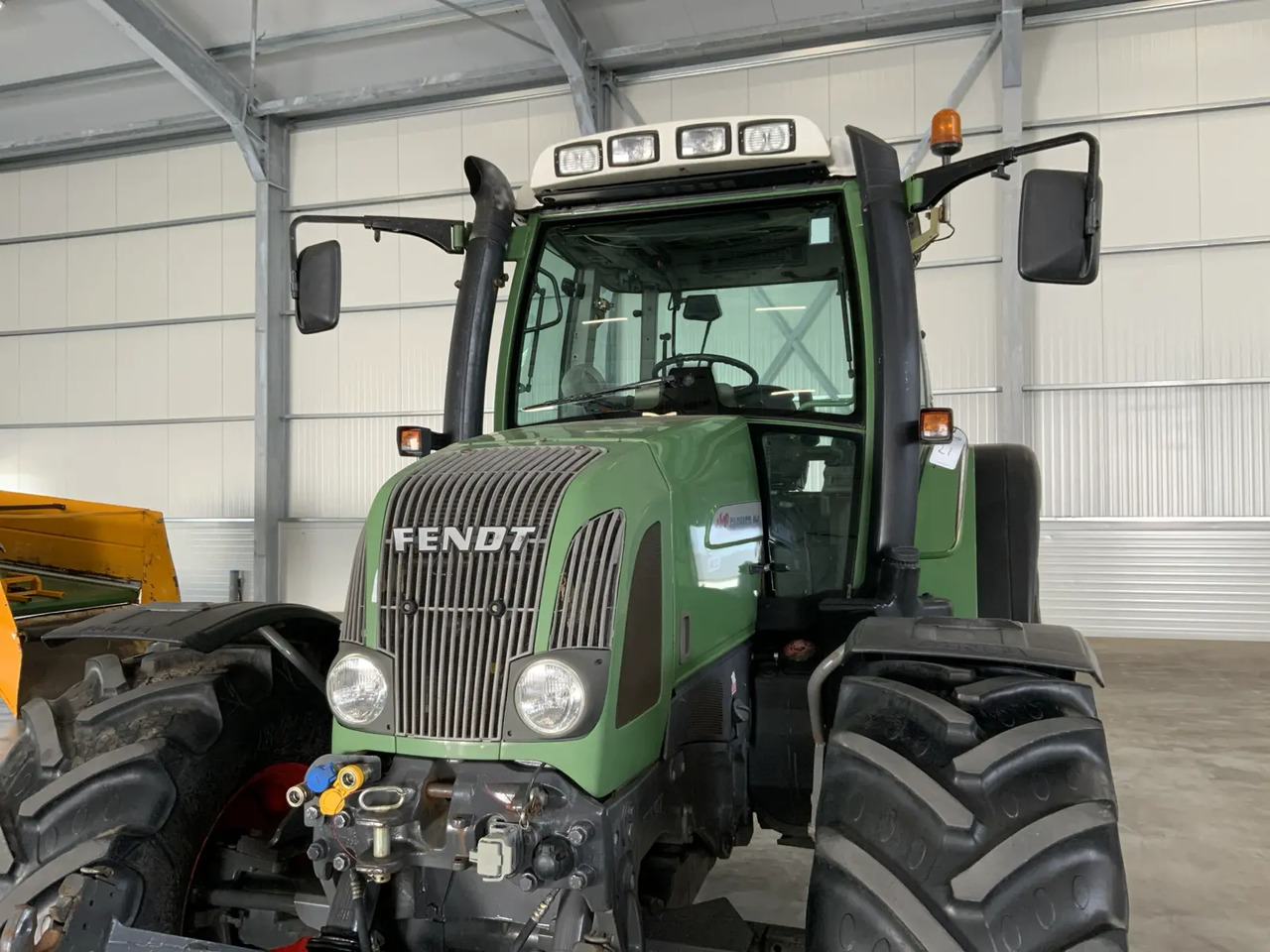 Fendt 411 Vario - Трактор: снимка 4 Fendt 411 Vario - Трактор: снимка 4