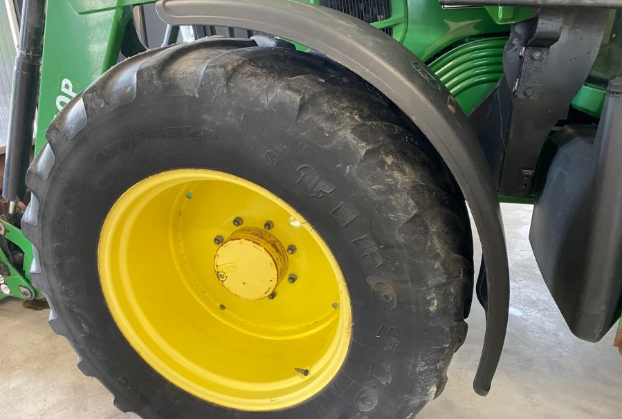 John Deere 6330 Premium - Трактор: снимка 3 John Deere 6330 Premium - Трактор: снимка 3