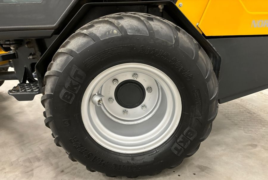 Schäffer 2430 HD - Мини верижен товарач: снимка 4 Schäffer 2430 HD - Мини верижен товарач: снимка 4