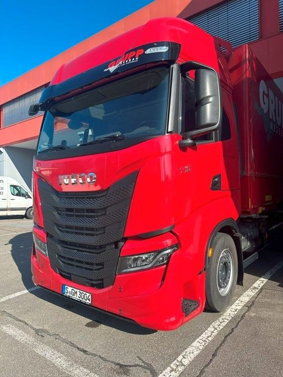 Iveco AS 260SY/FS CM - Контейнеровоз/ Сменна каросерия камион: снимка 2 Iveco AS 260SY/FS CM - Контейнеровоз/ Сменна каросерия камион: снимка 2