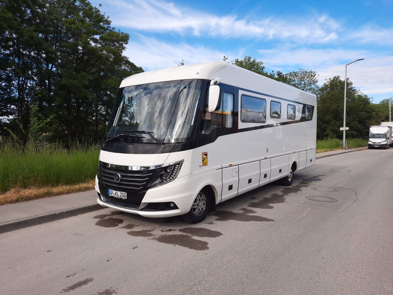 Niesmann + Bischoff Flair 920 LE, Goldschmitt, Mwst. ausweisbar,.. - Интегриран кемпер: снимка 3 Niesmann + Bischoff Flair 920 LE, Goldschmitt, Mwst. ausweisbar,.. - Интегриран кемпер: снимка 3