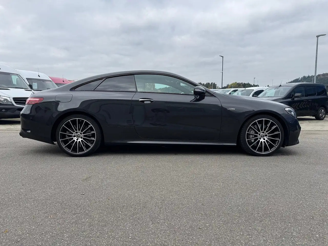 Mercedes-Benz E 53 AMG E -Klasse Coupe E 53 AMG 4Matic - Купе: снимка 4 Mercedes-Benz E 53 AMG E -Klasse Coupe E 53 AMG 4Matic - Купе: снимка 4