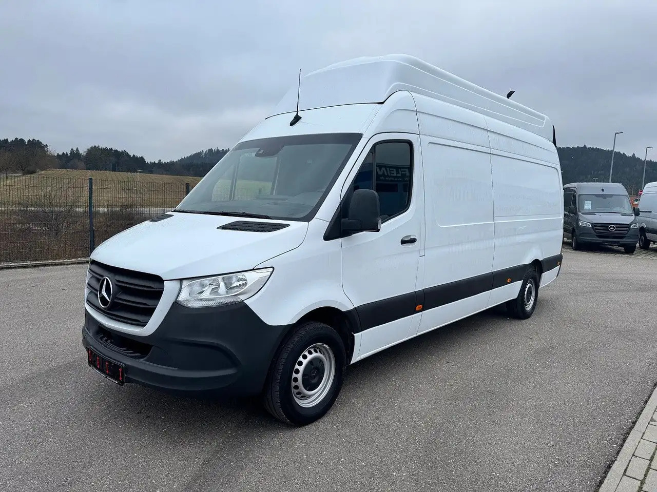 Mercedes-Benz Sprinter 316 CDI Maxi Lang Extrahoch XXL Klima M - Товарен бус: снимка 1 Mercedes-Benz Sprinter 316 CDI Maxi Lang Extrahoch XXL Klima M - Товарен бус: снимка 1