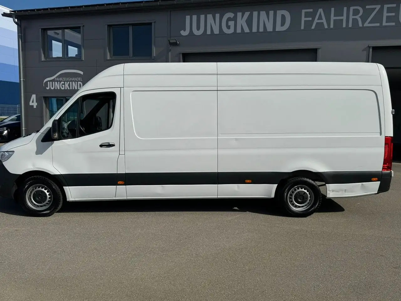 Mercedes-Benz Sprinter 316 CDI Maxi Lang Klima MBUX - Товарен бус: снимка 3 Mercedes-Benz Sprinter 316 CDI Maxi Lang Klima MBUX - Товарен бус: снимка 3