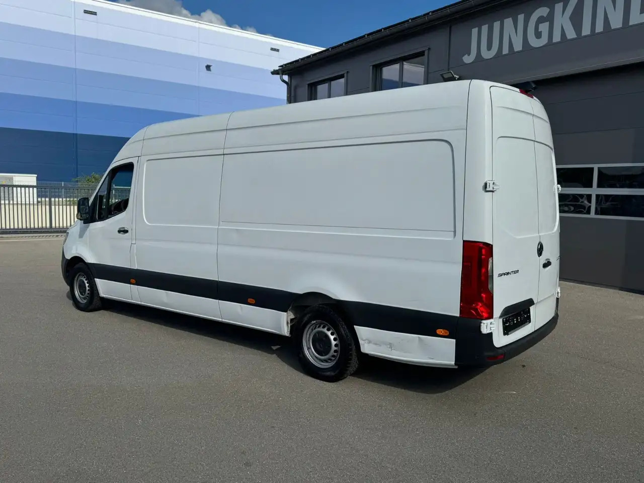 Mercedes-Benz Sprinter 316 CDI Maxi Lang Klima MBUX - Товарен бус: снимка 4 Mercedes-Benz Sprinter 316 CDI Maxi Lang Klima MBUX - Товарен бус: снимка 4