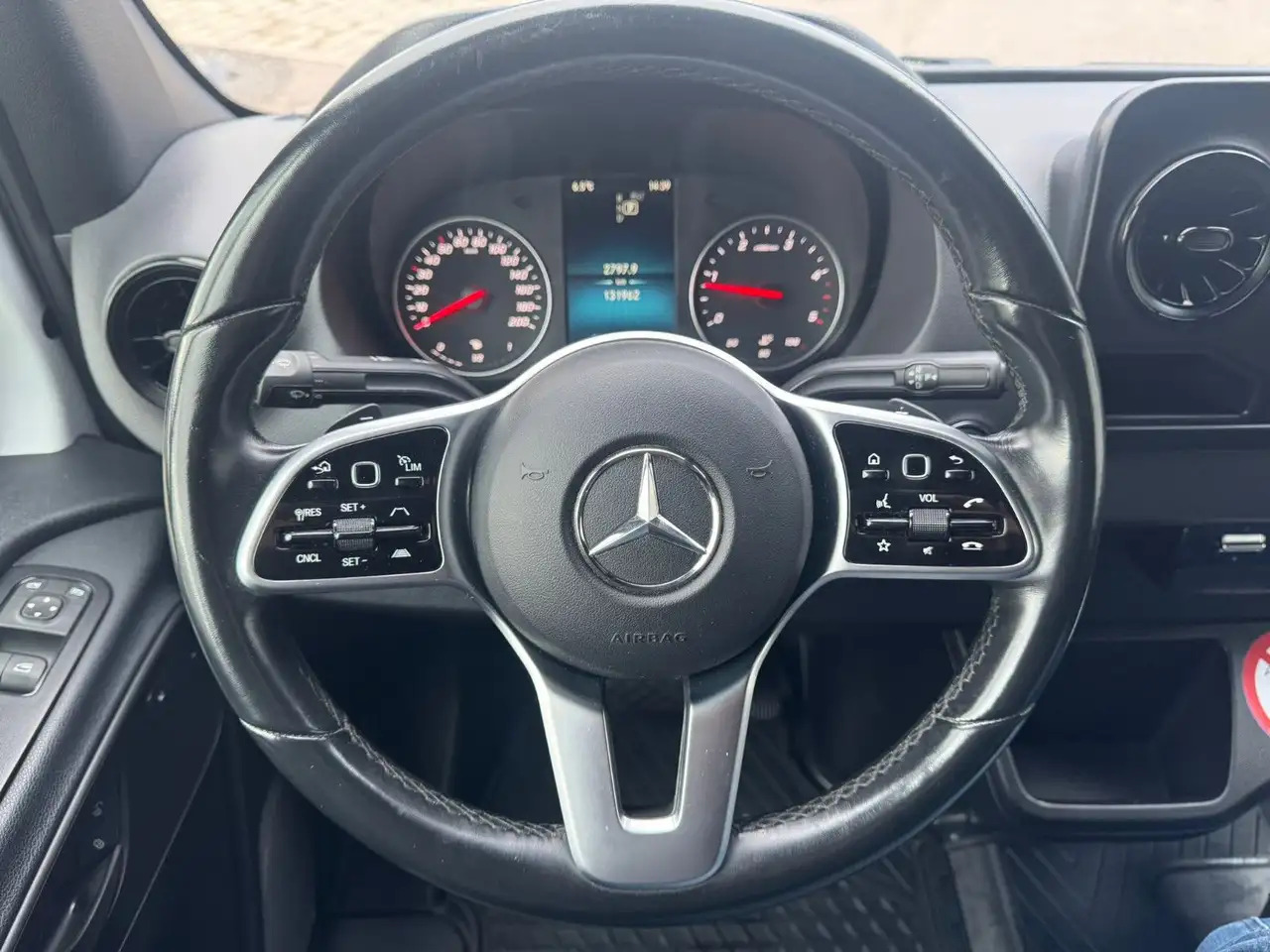 Mercedes-Benz Sprinter 317 CDI Maxi Lang LED MBUX Klima - Товарен бус: снимка 5 Mercedes-Benz Sprinter 317 CDI Maxi Lang LED MBUX Klima - Товарен бус: снимка 5