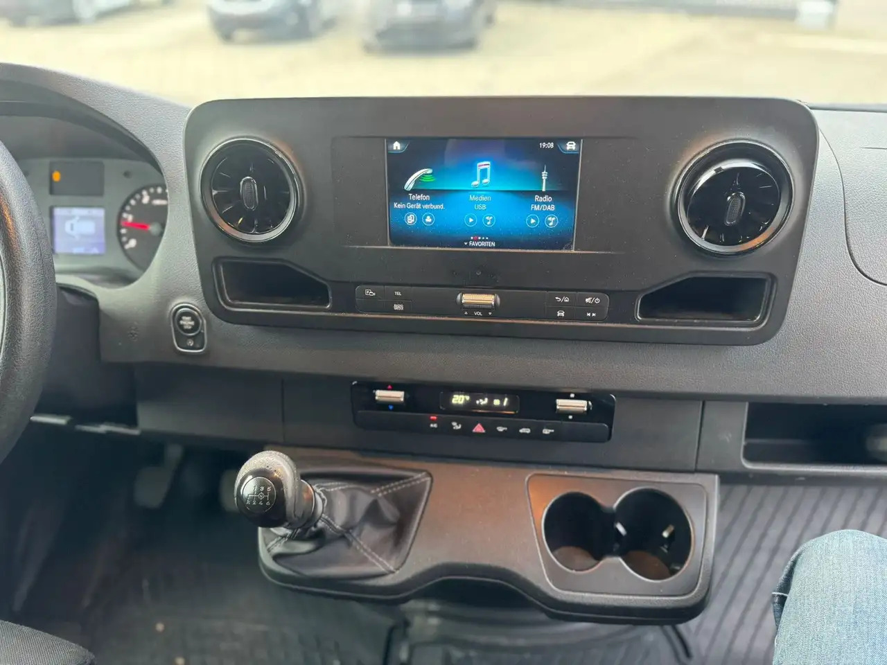 Mercedes-Benz Sprinter 317 CDI Maxi Lang XXL Extralang MBUX - Товарен бус: снимка 4 Mercedes-Benz Sprinter 317 CDI Maxi Lang XXL Extralang MBUX - Товарен бус: снимка 4