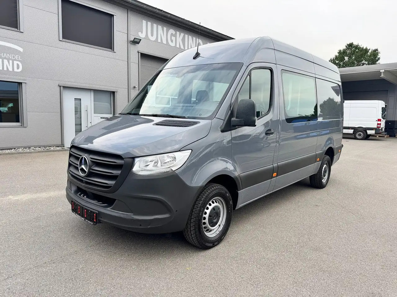 Mercedes-Benz Sprinter 319 CDI Mixto Lang Hoch Klima AHK - Бус с двойна кабина: снимка 1 Mercedes-Benz Sprinter 319 CDI Mixto Lang Hoch Klima AHK - Бус с двойна кабина: снимка 1