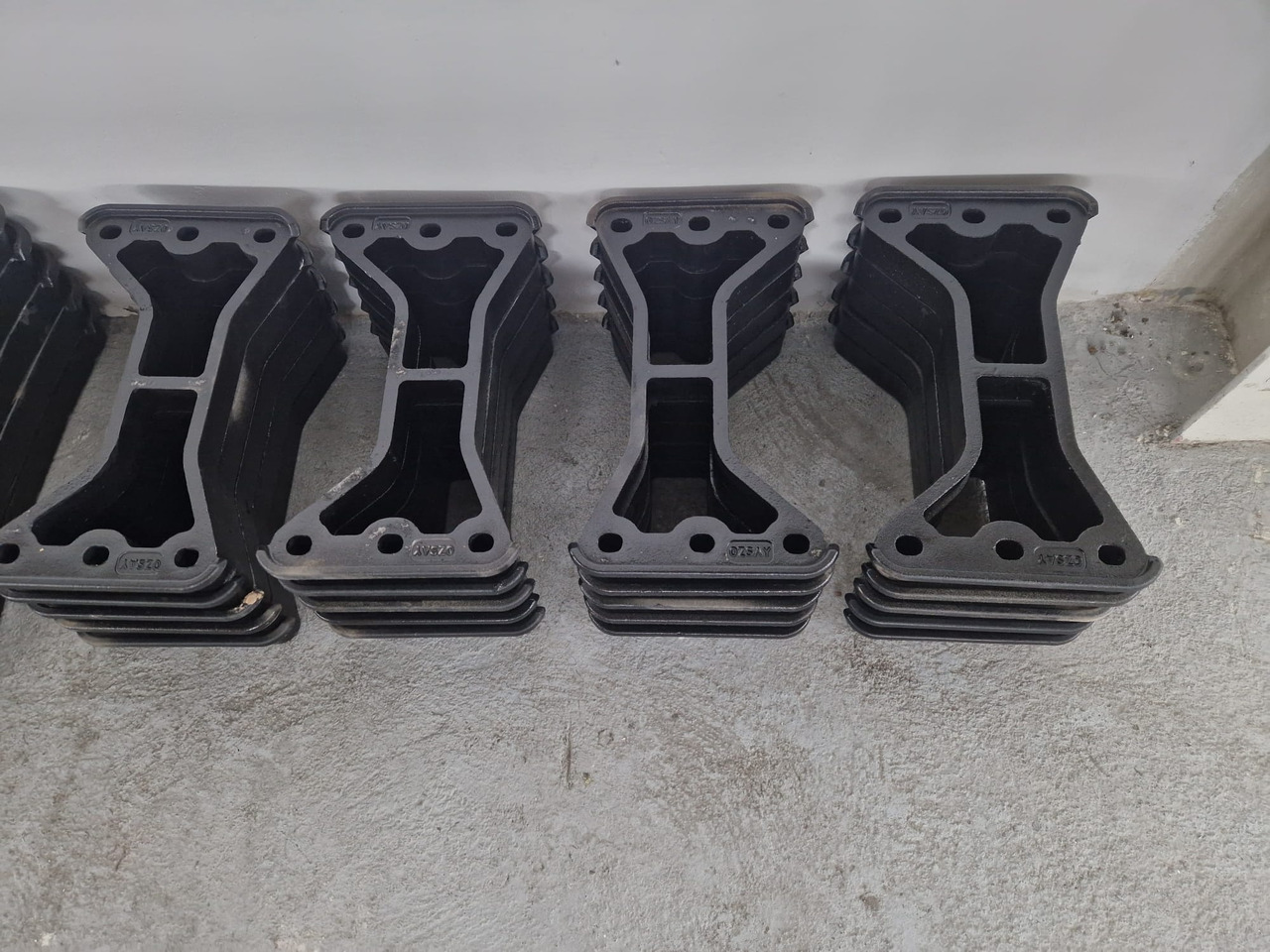 Cardane Camion SET INALTATOR CUPLA - Седло за Самосвал камион: снимка 2 Cardane Camion SET INALTATOR CUPLA - Седло за Самосвал камион: снимка 2