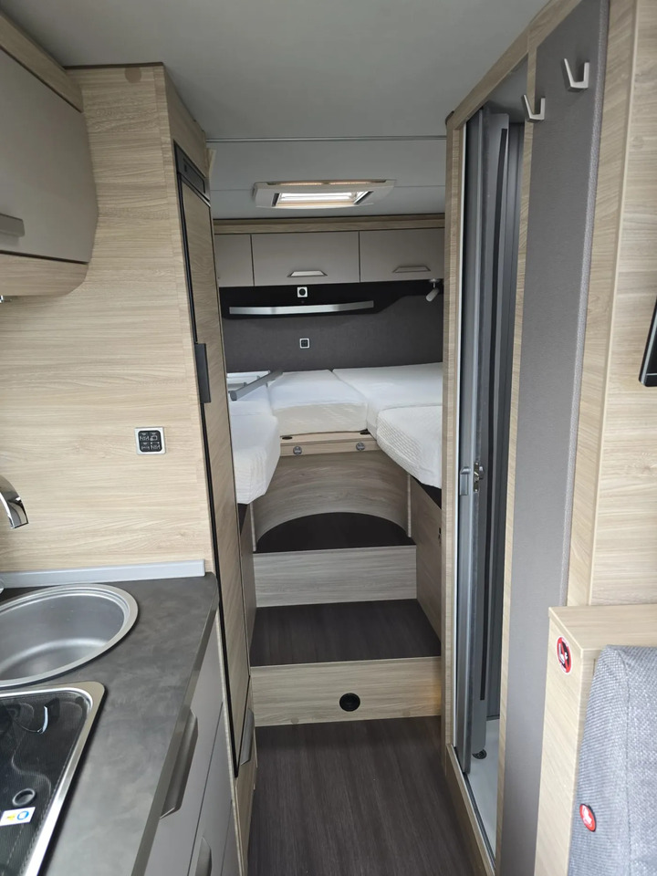 Knaus Van TI Plus 650 MEG Platinum Selection - Полуинтегриран кемпер: снимка 4 Knaus Van TI Plus 650 MEG Platinum Selection - Полуинтегриран кемпер: снимка 4