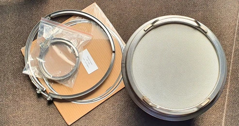 Nowy DPF Volvo FH Euro 6 + Zestaw Uszczelek - Изпускателна система за Камион: снимка 2 Nowy DPF Volvo FH Euro 6 + Zestaw Uszczelek - Изпускателна система за Камион: снимка 2