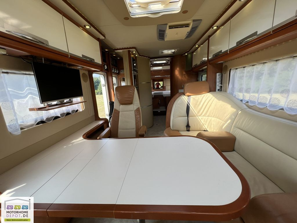 Carthago Liner 62 LE viele Extras - hohe Autarkie - Интегриран кемпер: снимка 5 Carthago Liner 62 LE viele Extras - hohe Autarkie - Интегриран кемпер: снимка 5