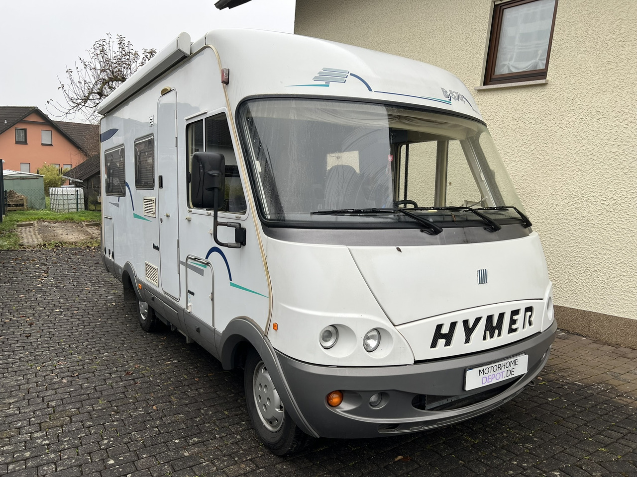 HYMER / ERIBA B-Klasse 574 incl. Hubbett - Markise - 3,85 to - Интегриран кемпер: снимка 1 HYMER / ERIBA B-Klasse 574 incl. Hubbett - Markise - 3,85 to - Интегриран кемпер: снимка 1