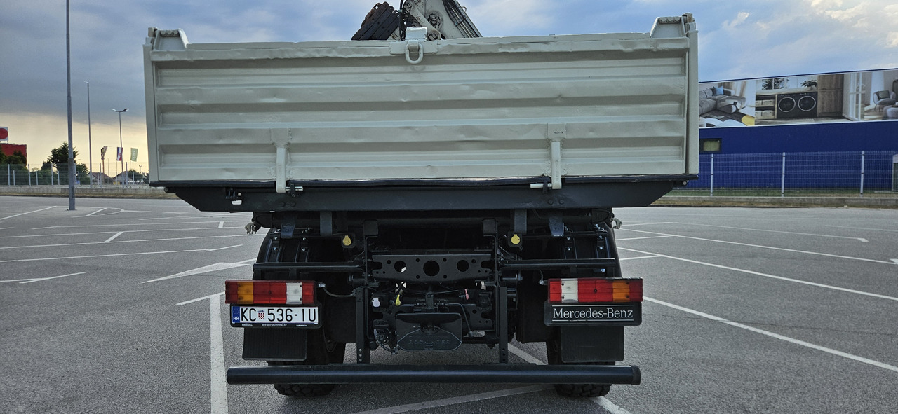 MERCEDES-BENZ Axor 1833 4x4 - Камион с кран: снимка 5 MERCEDES-BENZ Axor 1833 4x4 - Камион с кран: снимка 5