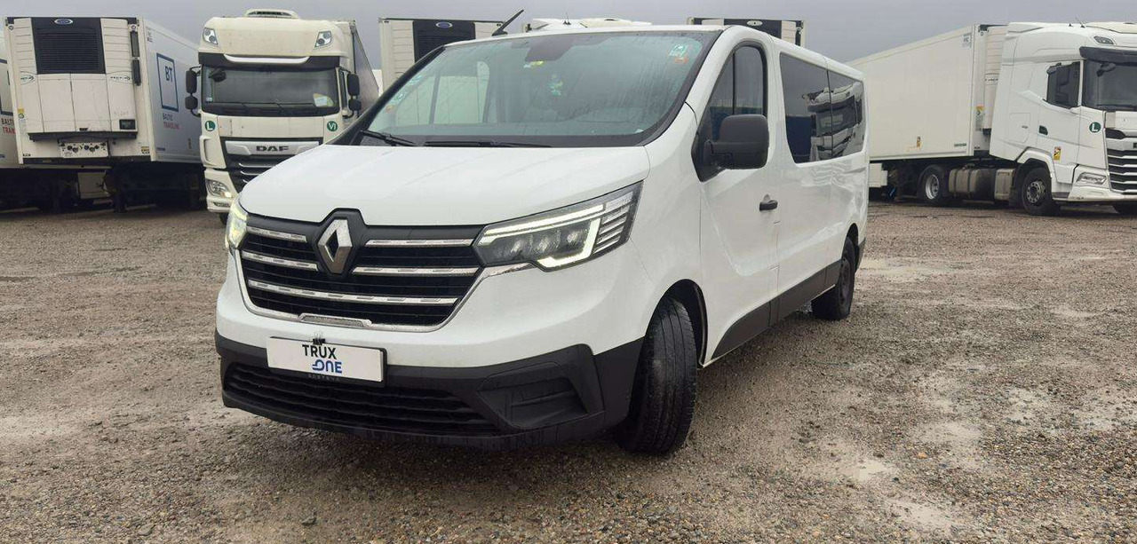 Renault Trafic - Микробус, Пътнически бус: снимка 2 Renault Trafic - Микробус, Пътнически бус: снимка 2