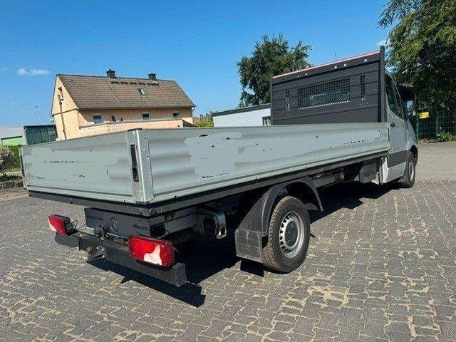 Mercedes-Benz 319 CDI - Бордови бус: снимка 2 Mercedes-Benz 319 CDI - Бордови бус: снимка 2