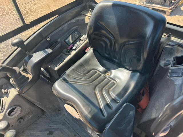 Volvo EC18D - Мини багер: снимка 5 Volvo EC18D - Мини багер: снимка 5