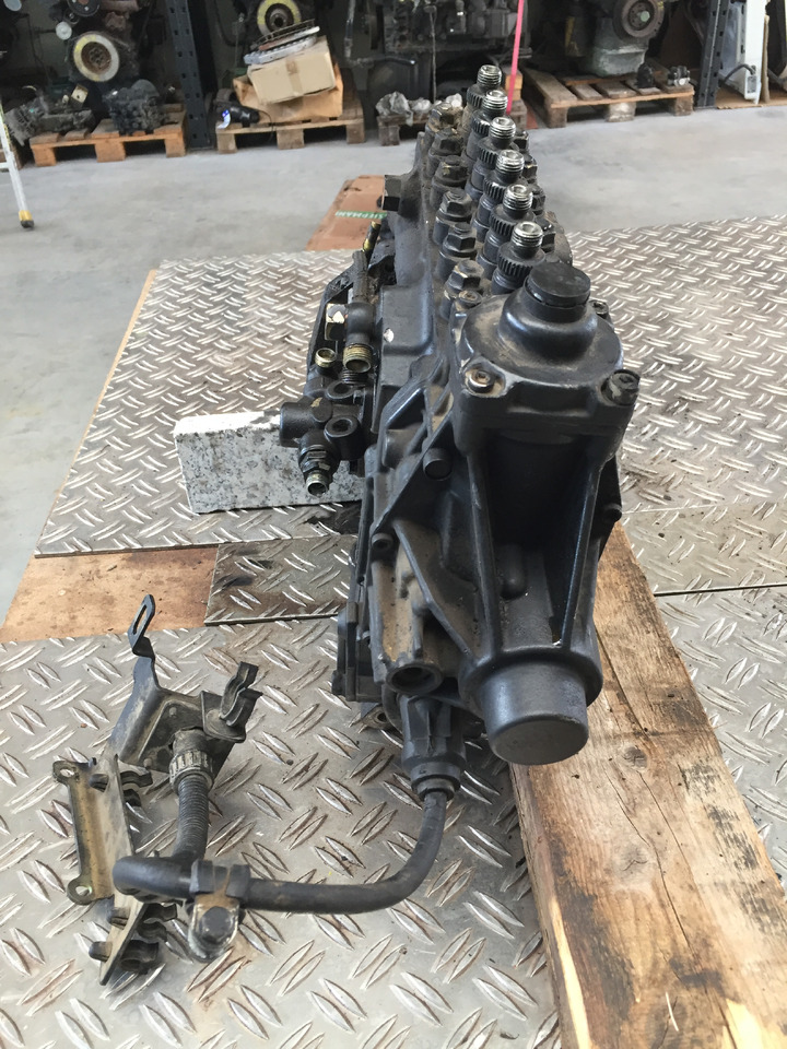 Горивна помпа за Камион ---Gebrauchte Einspritzpumpe MAN 272, Typ D 0826 LF 09, Euro 2, Artikel - Nr. : 81.99999 - 9999: снимка 6