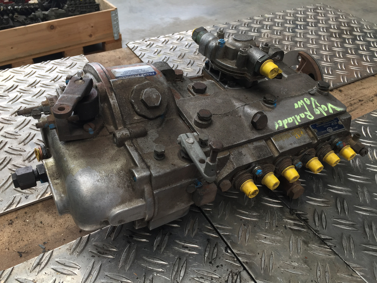 Горивна помпа за Камион Gebrauchte Einspritzpumpe VOLVO Radlader, Typ : NNL6H80 / 359GRVWECI6: снимка 7 Горивна помпа за Камион Gebrauchte Einspritzpumpe VOLVO Radlader, Typ : NNL6H80 / 359GRVWECI6: снимка 7