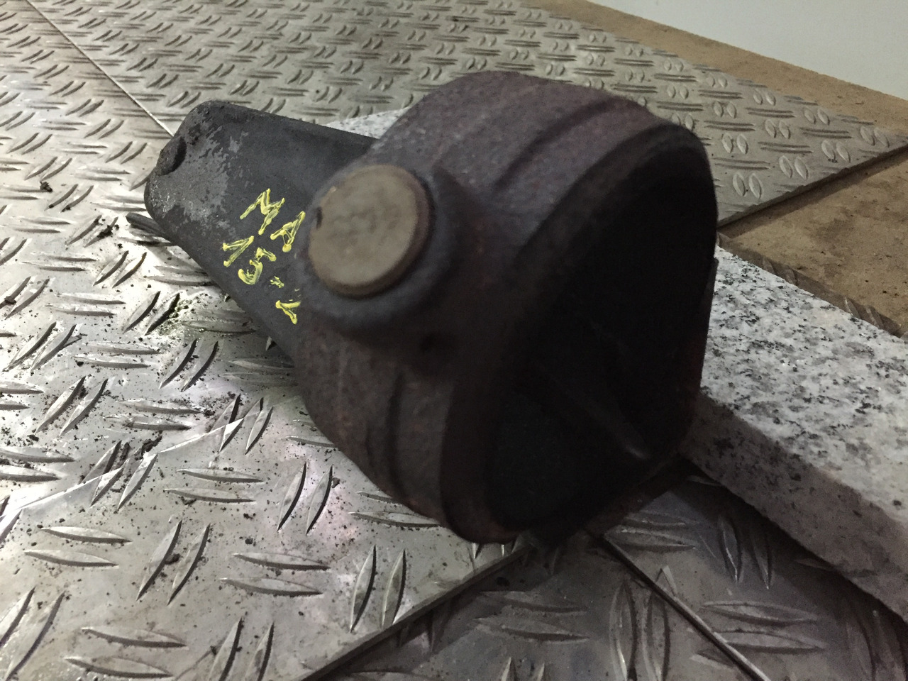 Gebrauchte Motorbremse MAN TGM 15.280, Abgasdrossel, Artikel - Nr.: 81.15601-0035 - Двигател и части за Камион: снимка 3 Gebrauchte Motorbremse MAN TGM 15.280, Abgasdrossel, Artikel - Nr.: 81.15601-0035 - Двигател и части за Камион: снимка 3