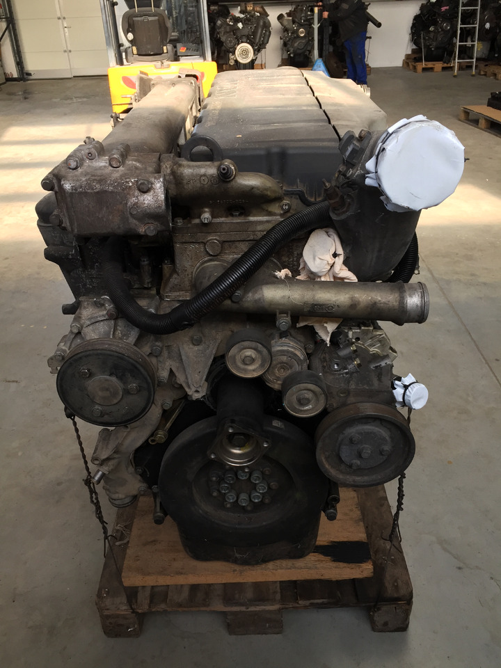 Gebrauchter Motor MAN TGA 26.430, D2066 LF 01, Euro 3 - Двигател за Камион: снимка 3 Gebrauchter Motor MAN TGA 26.430, D2066 LF 01, Euro 3 - Двигател за Камион: снимка 3