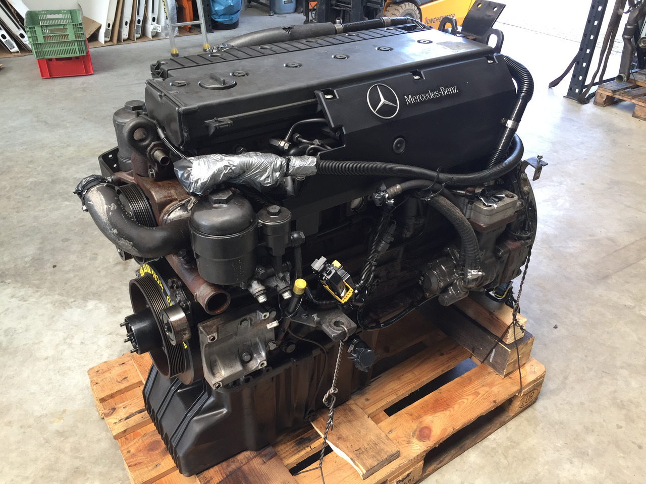 Gebrauchter Motor, MB Axor 1824 Euro 5, Typ OM 906 LA, Artikel - Nr. : A 9999.9999.99 - Двигател за Камион: снимка 3 Gebrauchter Motor, MB Axor 1824 Euro 5, Typ OM 906 LA, Artikel - Nr. : A 9999.9999.99 - Двигател за Камион: снимка 3