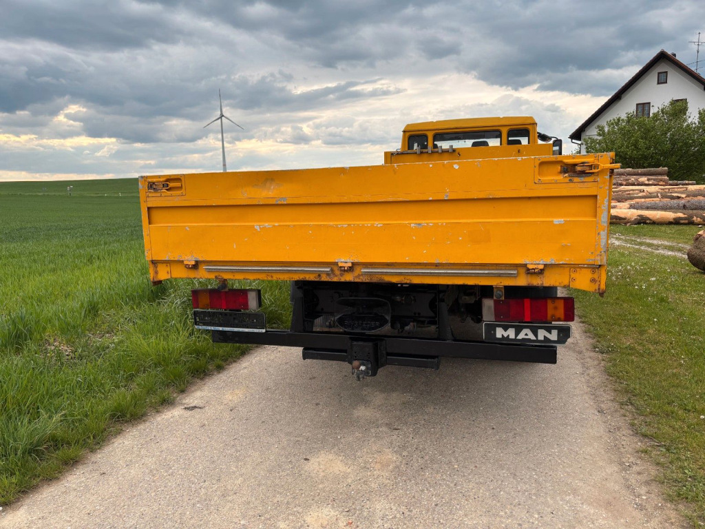 MAN 8.224 L 2000 - Бордови камион: снимка 5 MAN 8.224 L 2000 - Бордови камион: снимка 5