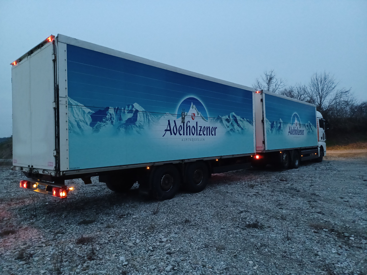 Tandem Getränke Anhänger Geidobler, TYP : TD GAL 18 - За напитки ремарке: снимка 4 Tandem Getränke Anhänger Geidobler, TYP : TD GAL 18 - За напитки ремарке: снимка 4