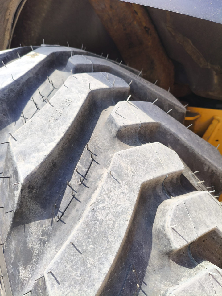 JCB 4CX - Багер-товарач: снимка 5 JCB 4CX - Багер-товарач: снимка 5